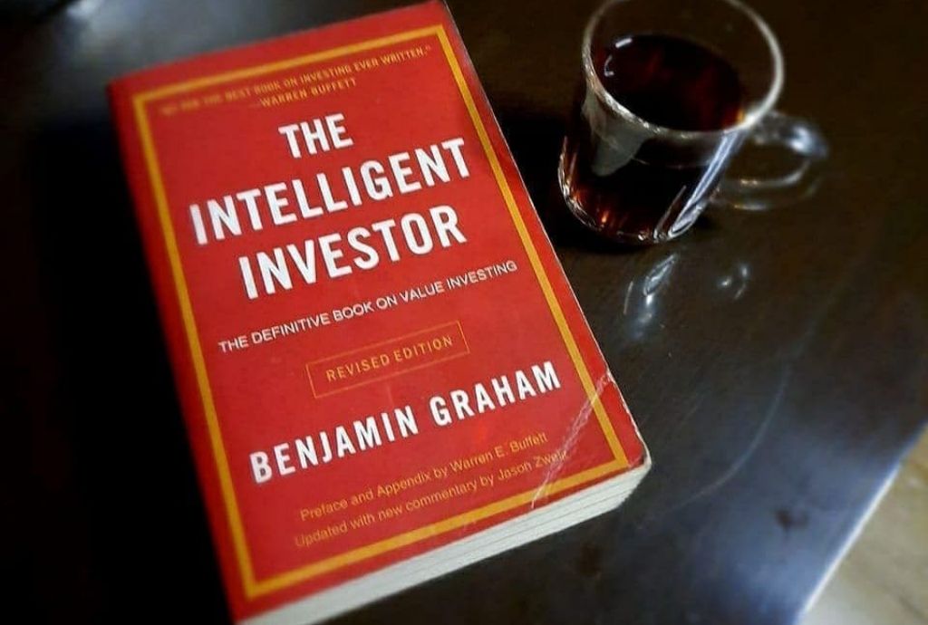 You are currently viewing Benjamin Grahamning “Intelligent Investor” kitobi